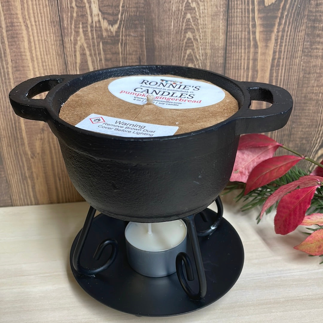 2 In 1 (6) oz Soy Candle/Black Cast Iron Dutch Oven Wax Warmer